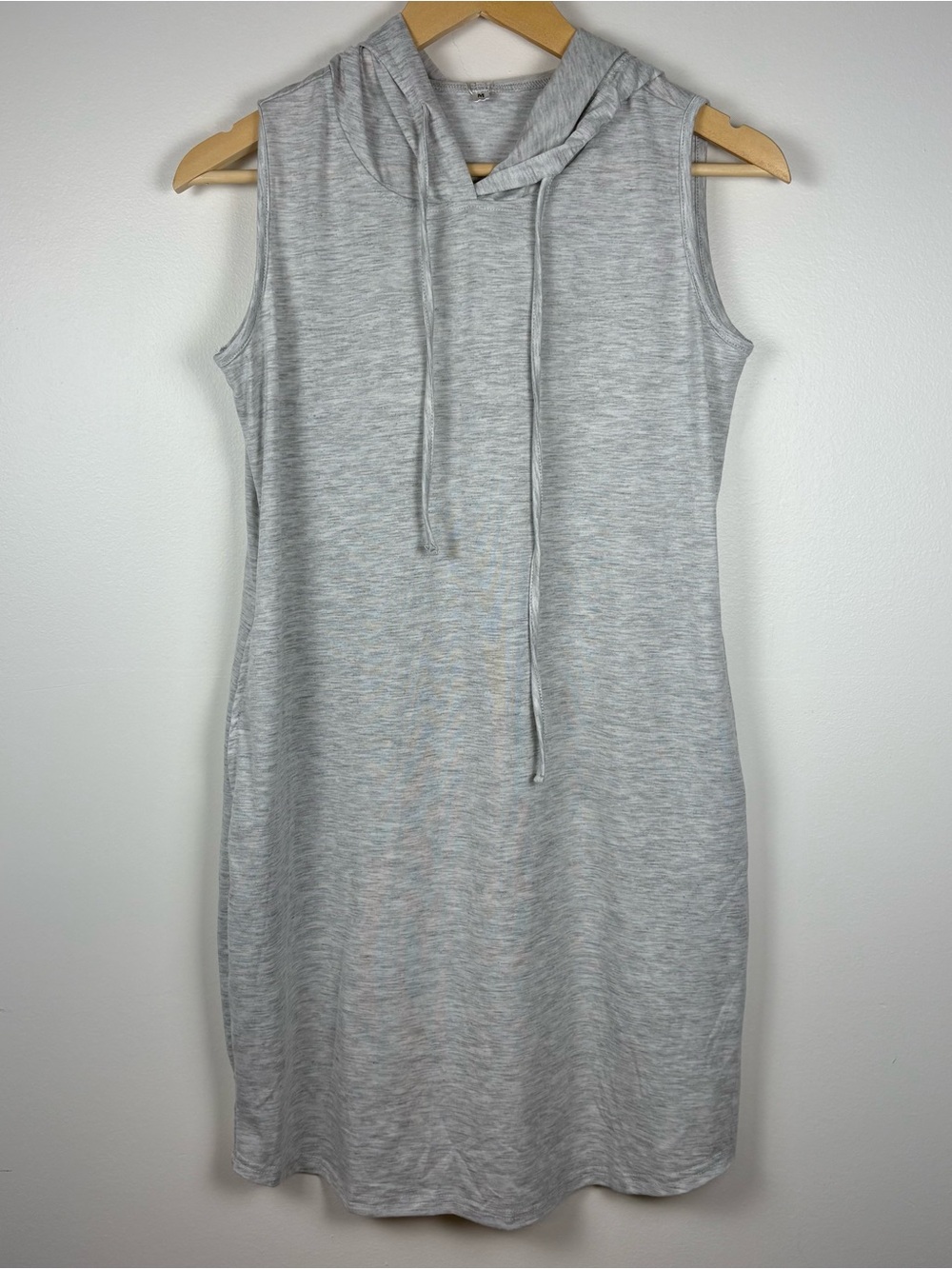 NWT Women’s WNEEDU Heather Gray Hooded Sleeveless Tank Dress Size Medium